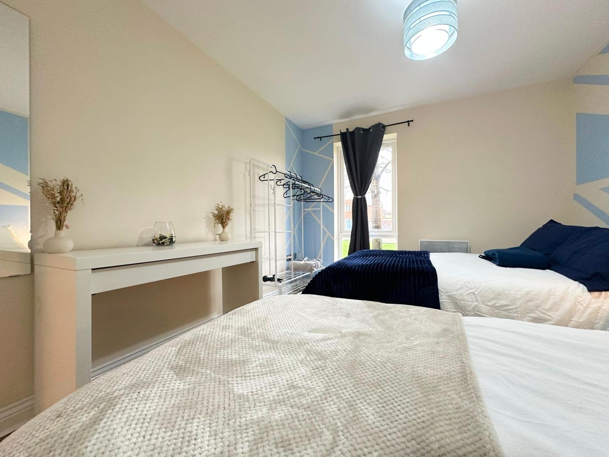 Olive Immaculate Wembley Apartment, 15mins To London, By Edens Londres