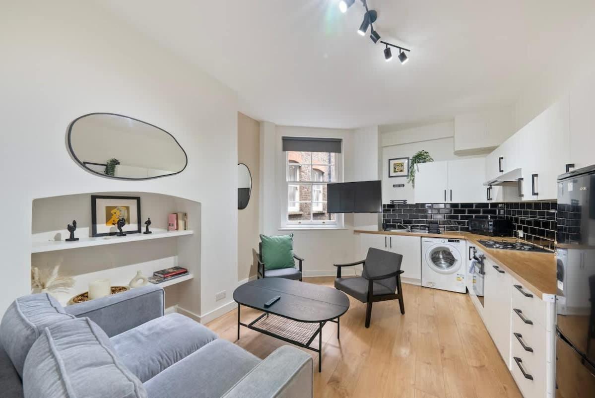 Modern Elegance In Paddington *