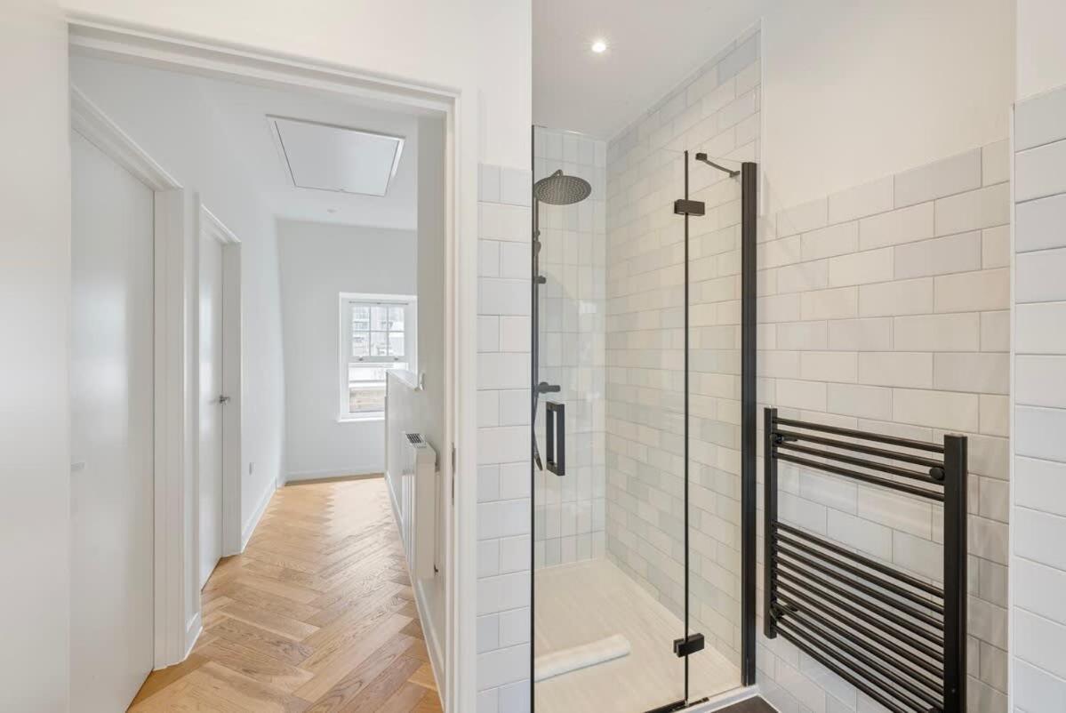 Charming 2 Bedroom 2 Bathroom Flat Near Oxford St Londres