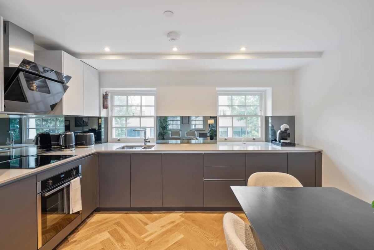 Hébergement de vacances Charming 2 Bedroom 2 Bathroom Flat Near Oxford St *