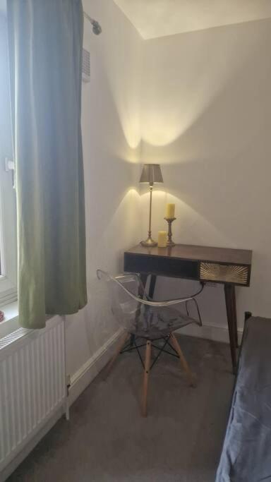 Comfortable 3-bed Flat In Vibrant Camberwell Appartement Londres