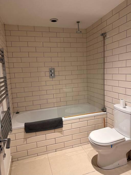 Appartement Comfortable 3-bed Flat In Vibrant Camberwell
