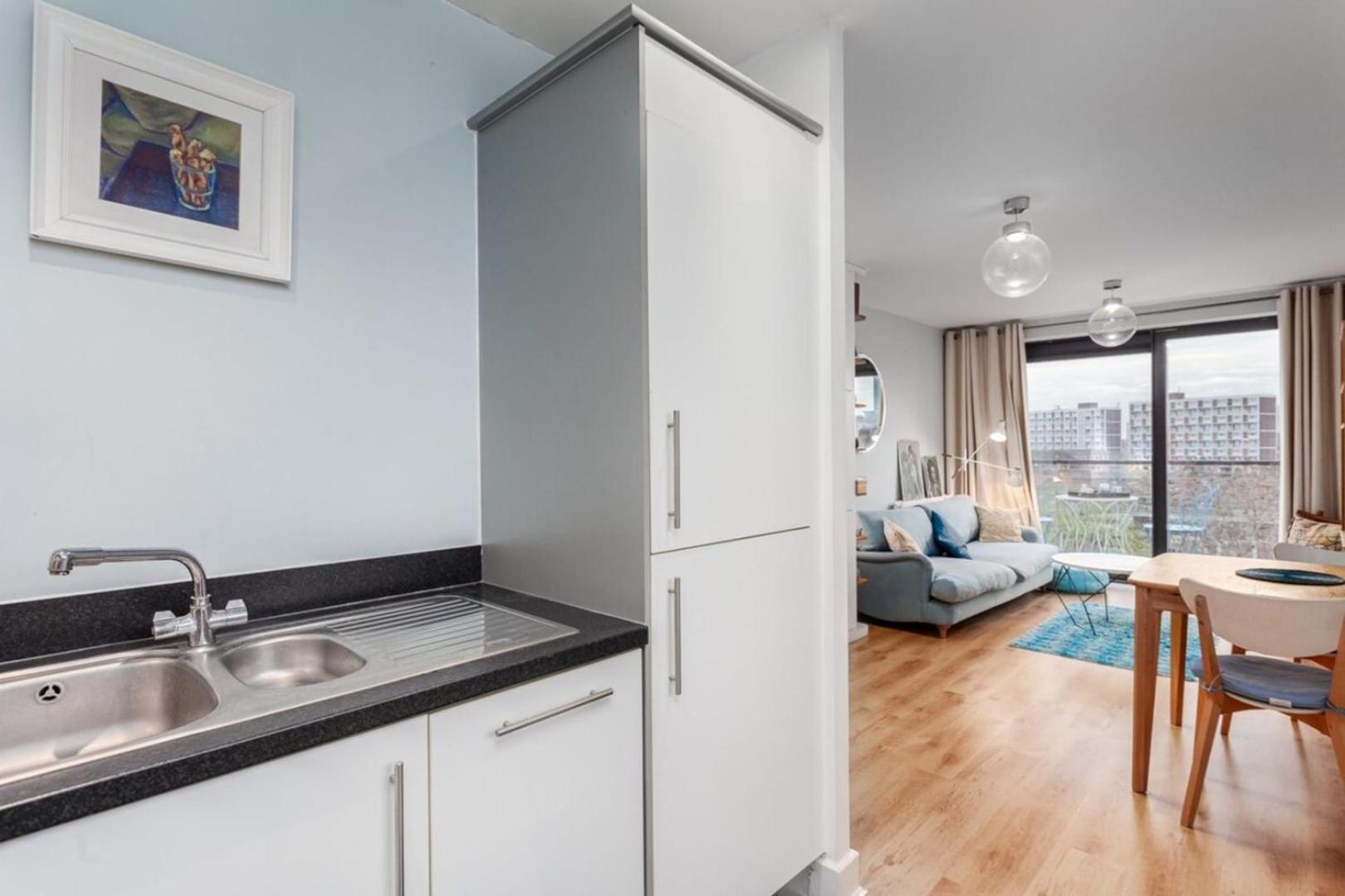Apartamento Bright And Stylish Kennington Gem *