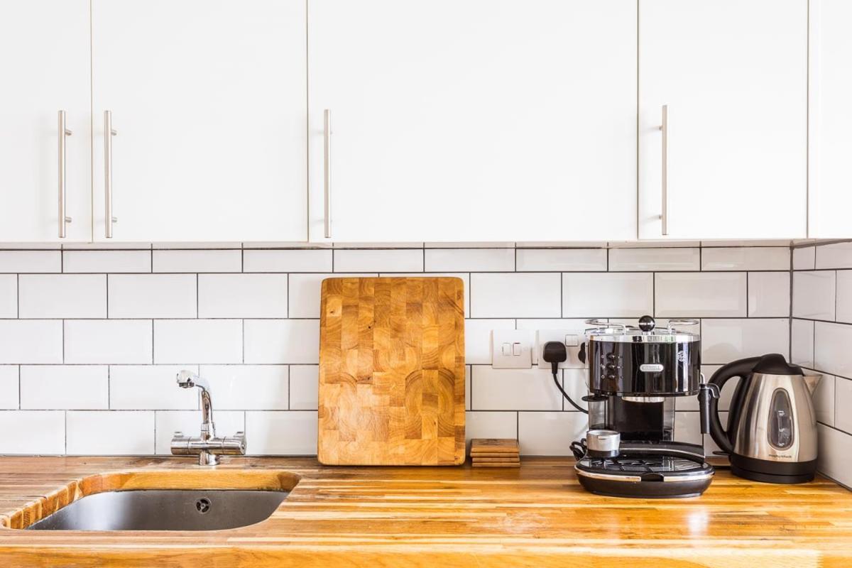 Bright And Spacious Notting Hill Nest Apartment London