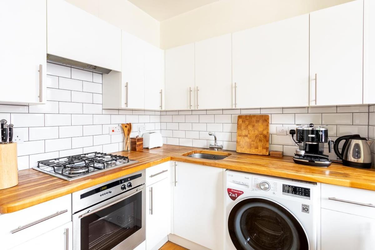 Apartment Bright And Spacious Notting Hill Nest