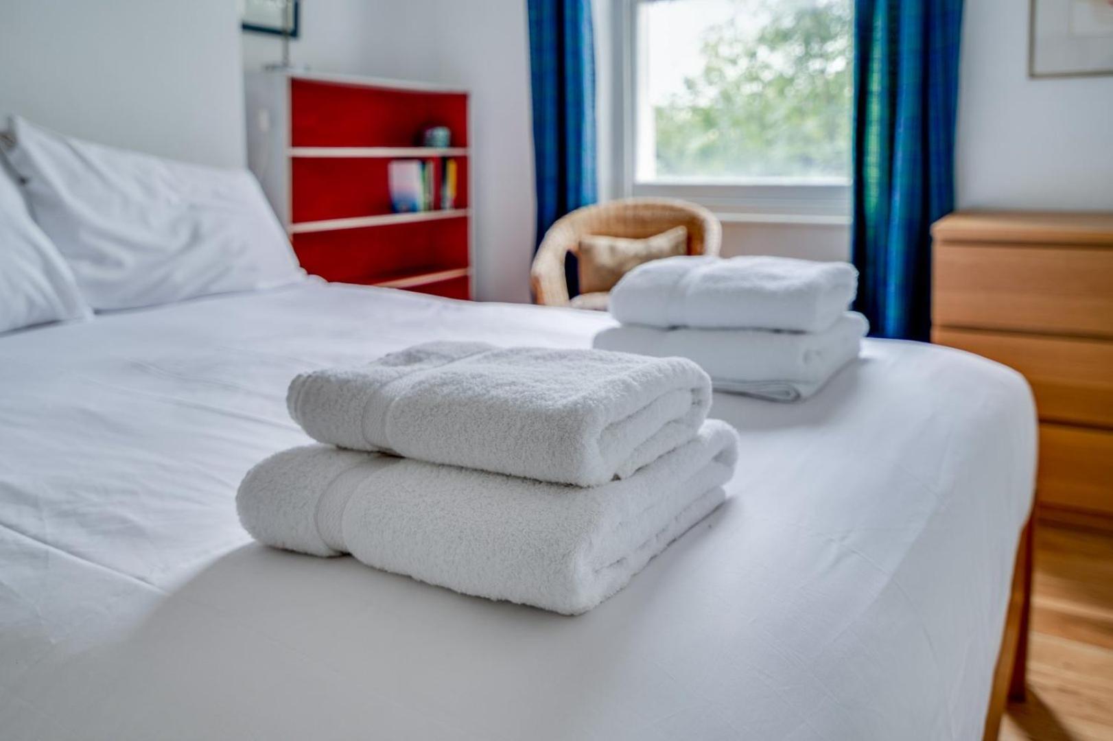 Сasa de vacaciones Bright Two Bedroom Near Vibrant Camden Town *
