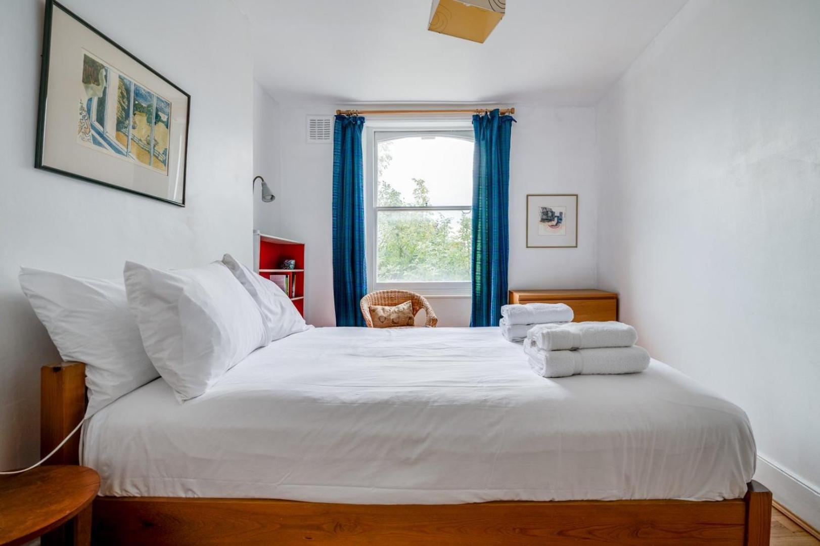 Сasa de vacaciones Bright Two Bedroom Near Vibrant Camden Town Londres