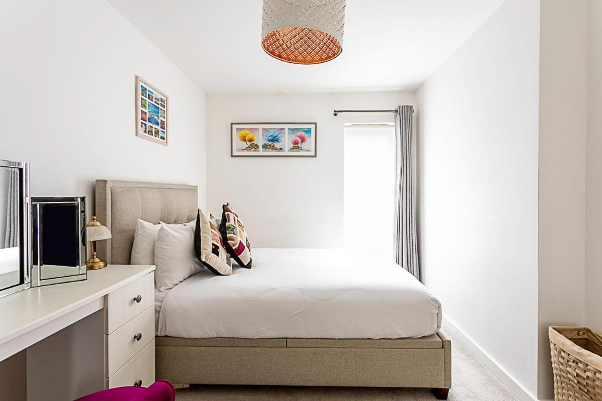 Beautiful Open Plan Garden Flat Londres