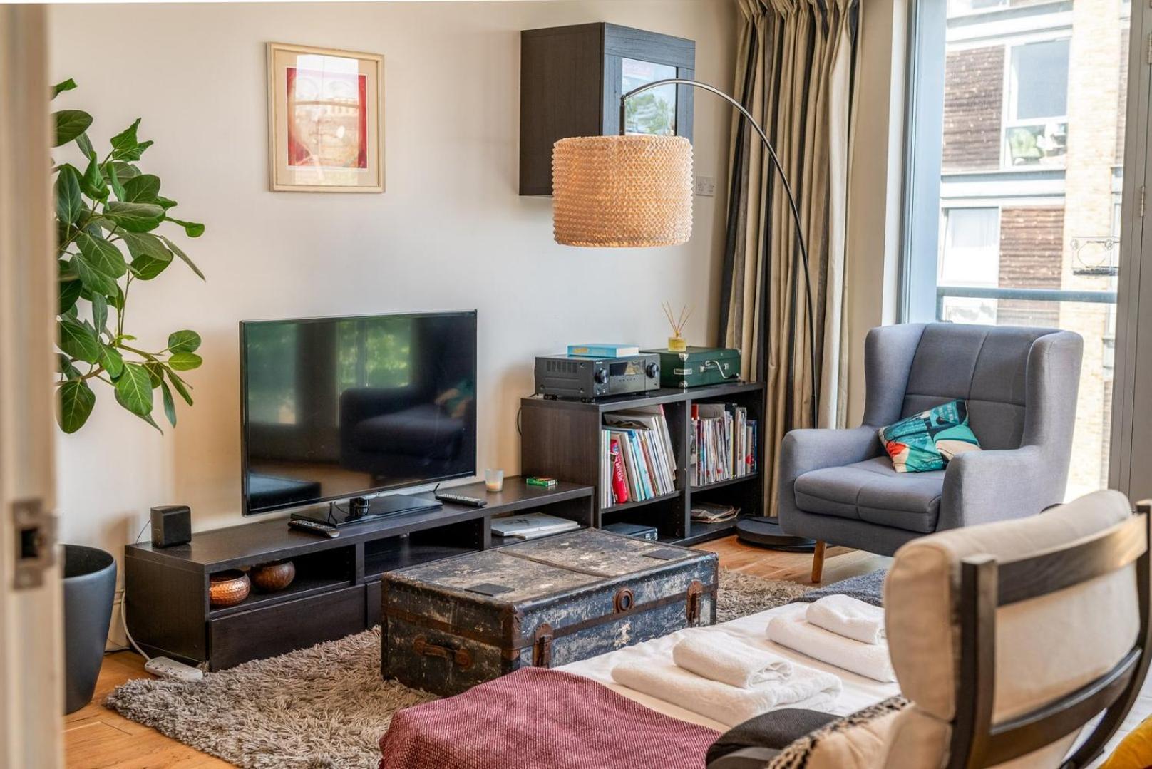 Bright & Spacious Battersea Flat Apartamento