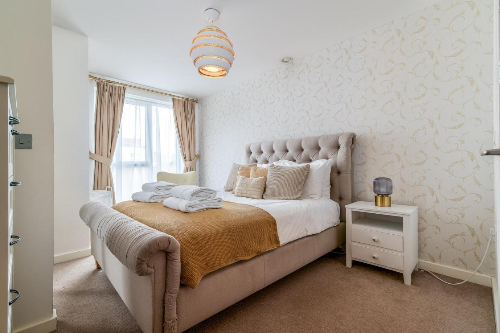 Apartment Gorgeous Wembley Flat London