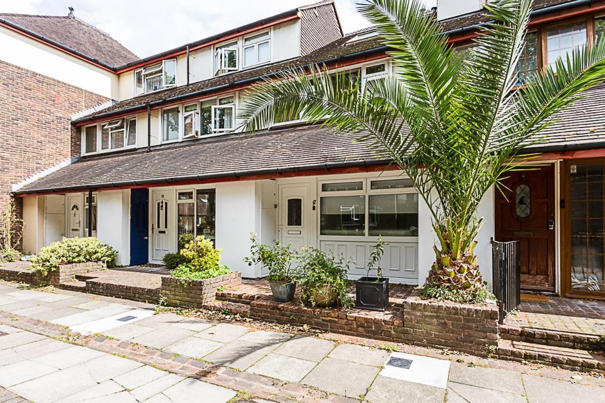 Terraced Bermondsey House *