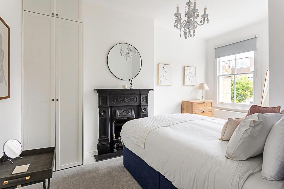 Apartment Chic 2-bed Flat In Leafy Clapham South *