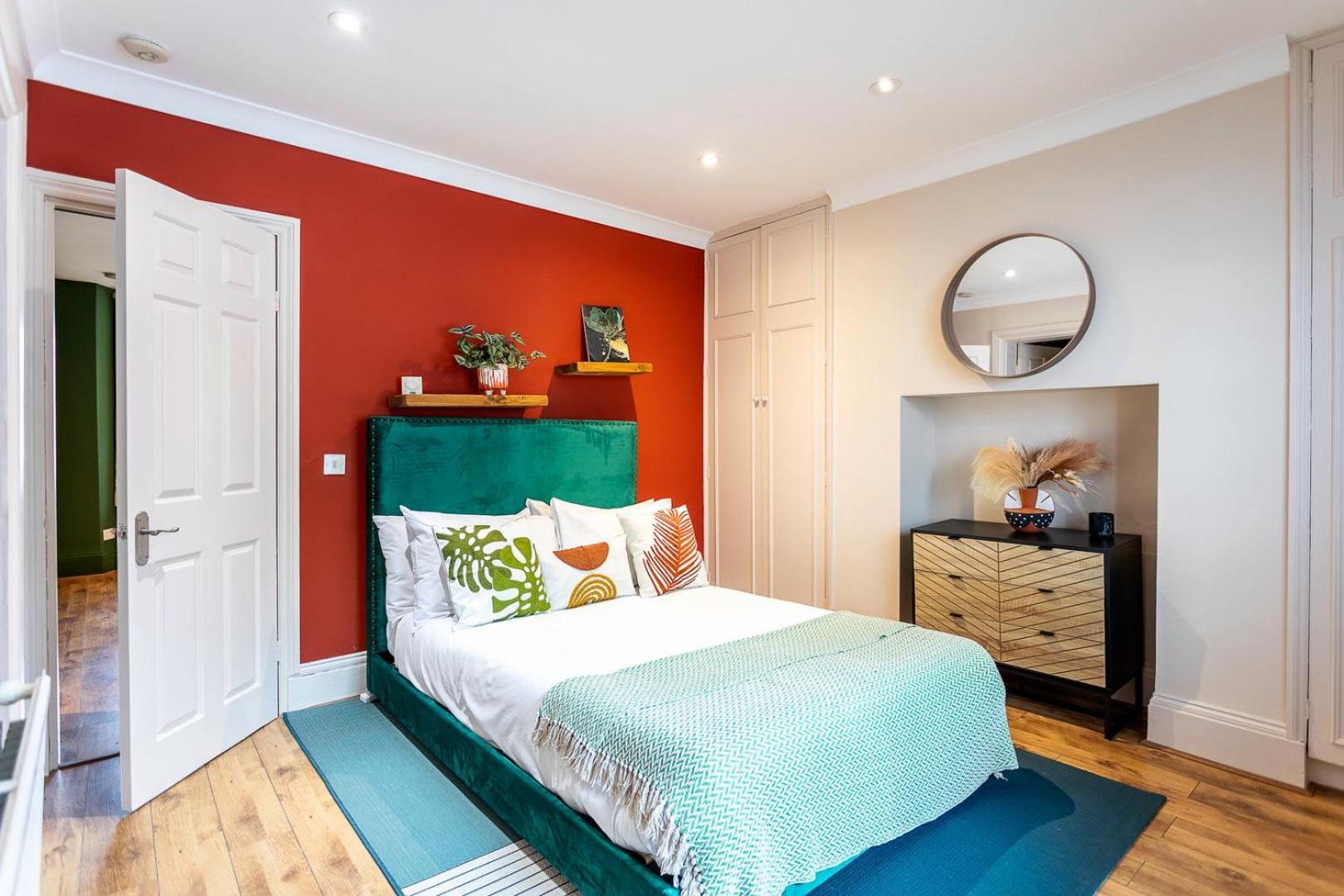 Chiswick Gem Stylish 1-bed Flat For Modern Living