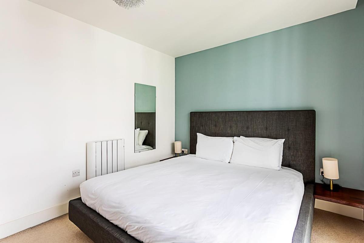 City-close 1-bed Near Tower Hill Londres