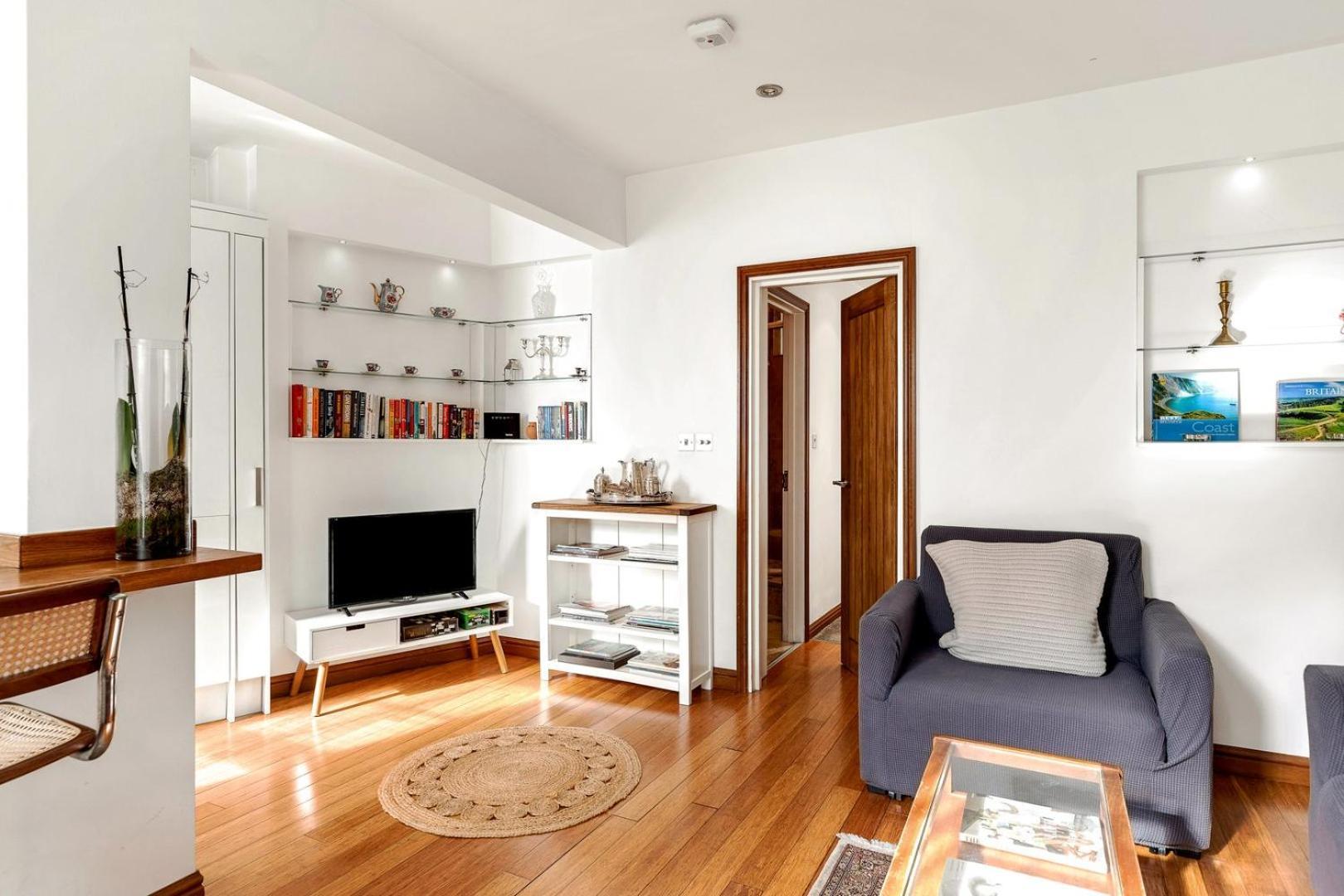 Lovely 1 Bed With Garden Appartement *