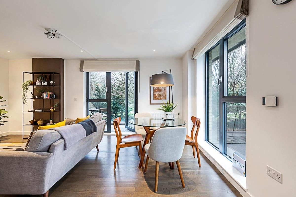 Spacious And Trendy Shoreditch Flat Londres