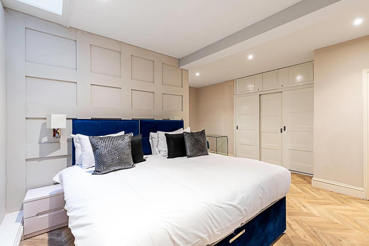 Beautiful Two Bedroom Abode In Notting Hill Londres