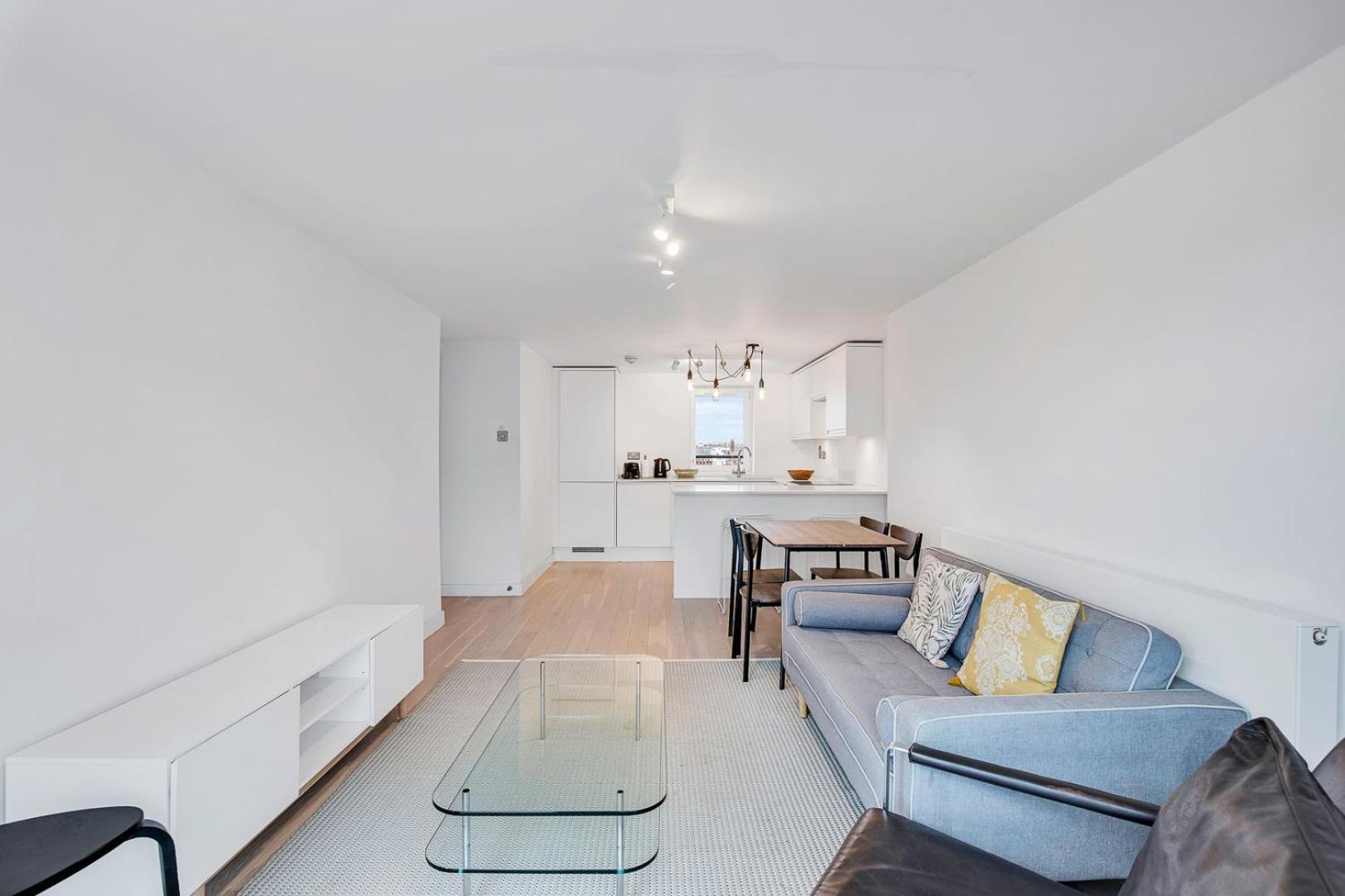 Bright And Spacious Belgravia * London