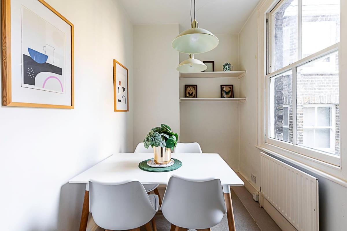 Cosy Flat In Battersea Park Apartment London