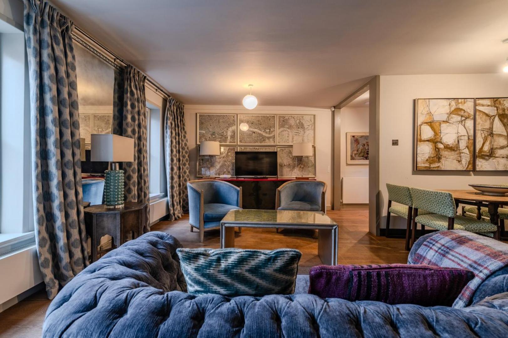 Beautiful Three Bedroom House In West Casa de férias