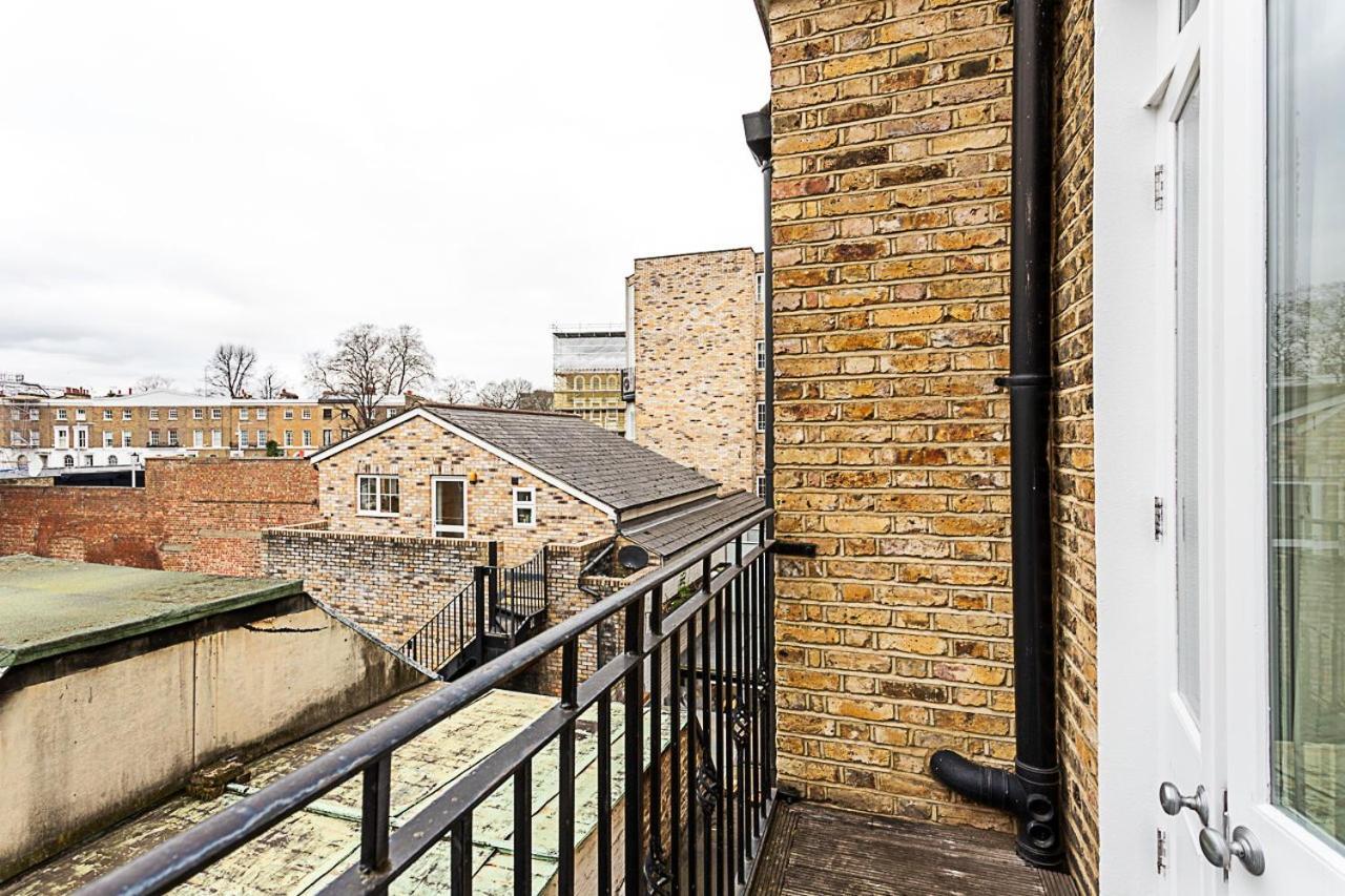 Appartement Chic Gunter Grove Flat - Retreat Londen