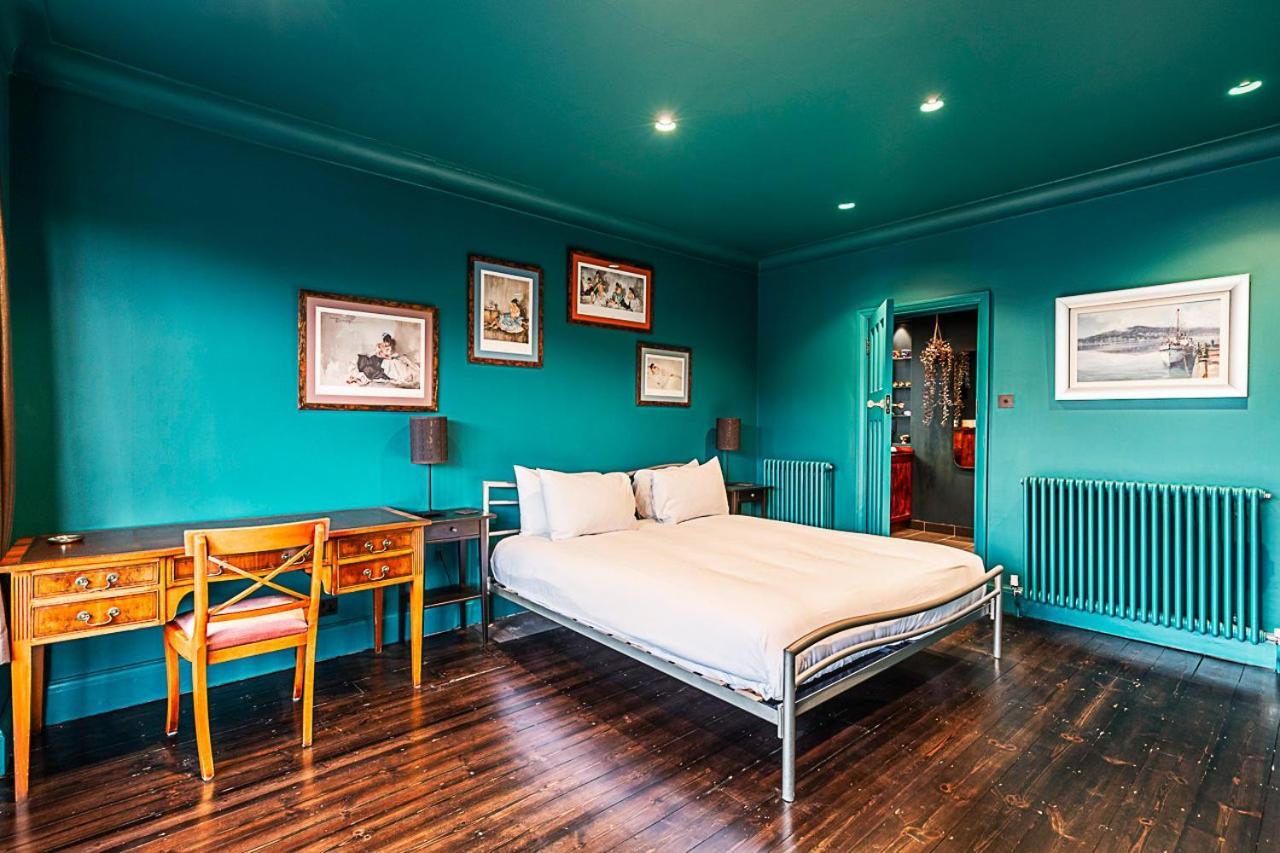 Stunning 5 Bed House In Willesden Green! * Londres