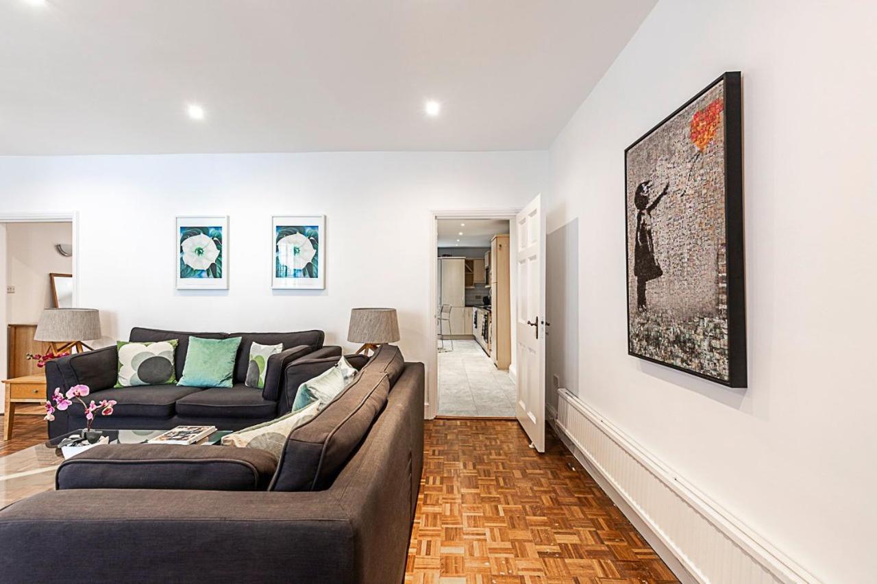 Charming Kensington
