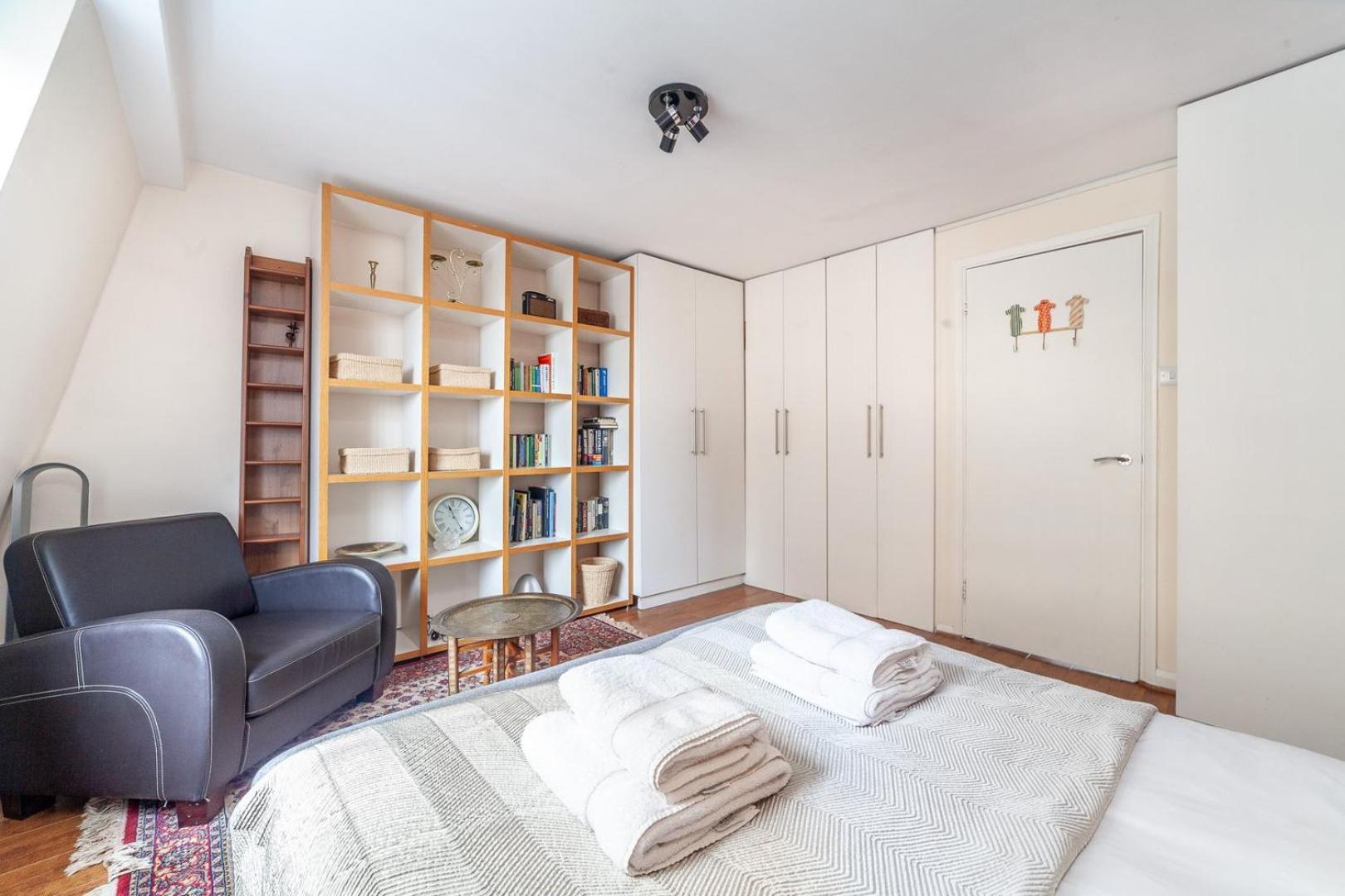 Appartement Stylish And Sleek Kensington