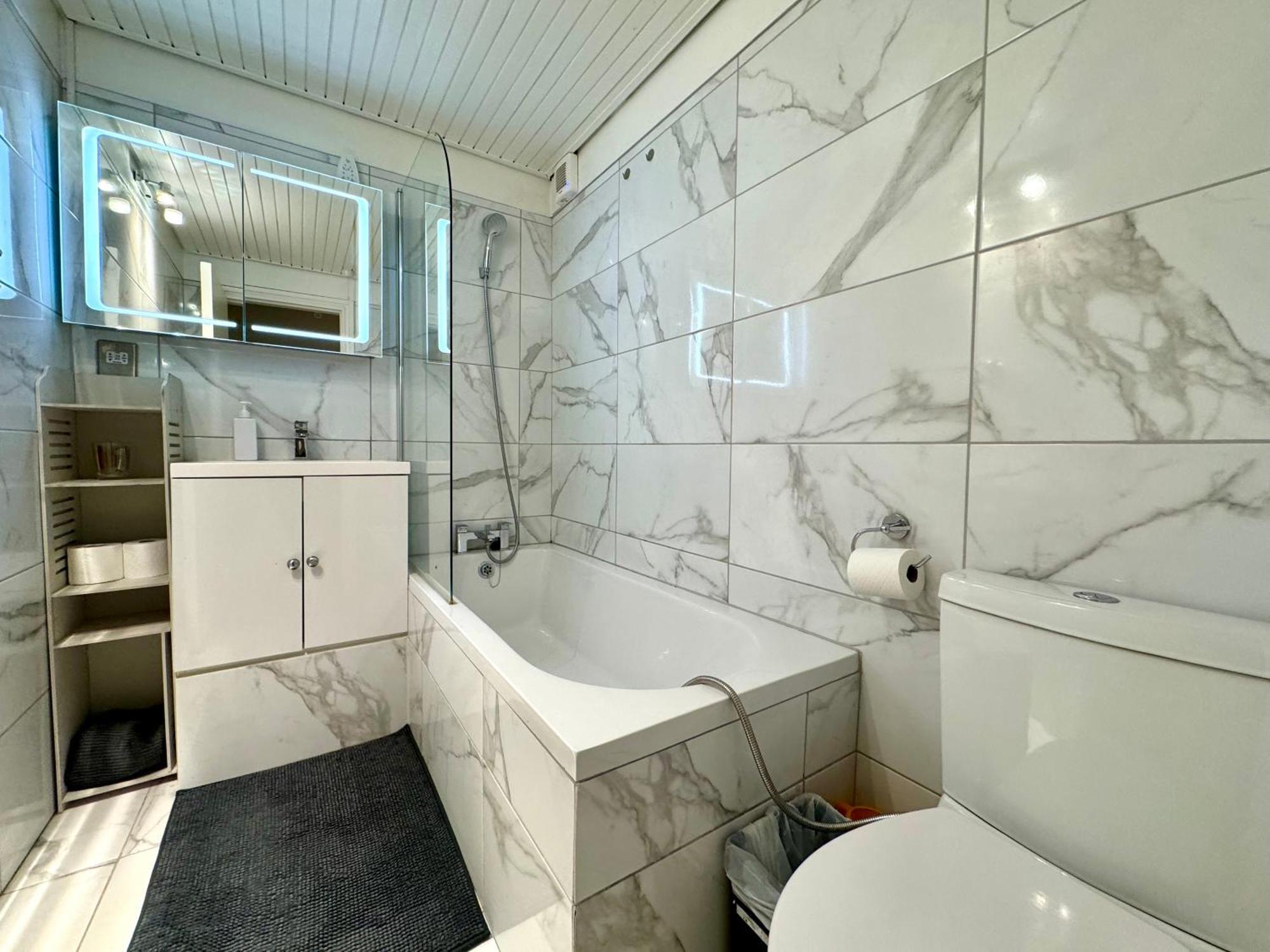 Spacious 1 Bedroom Edgware Road *