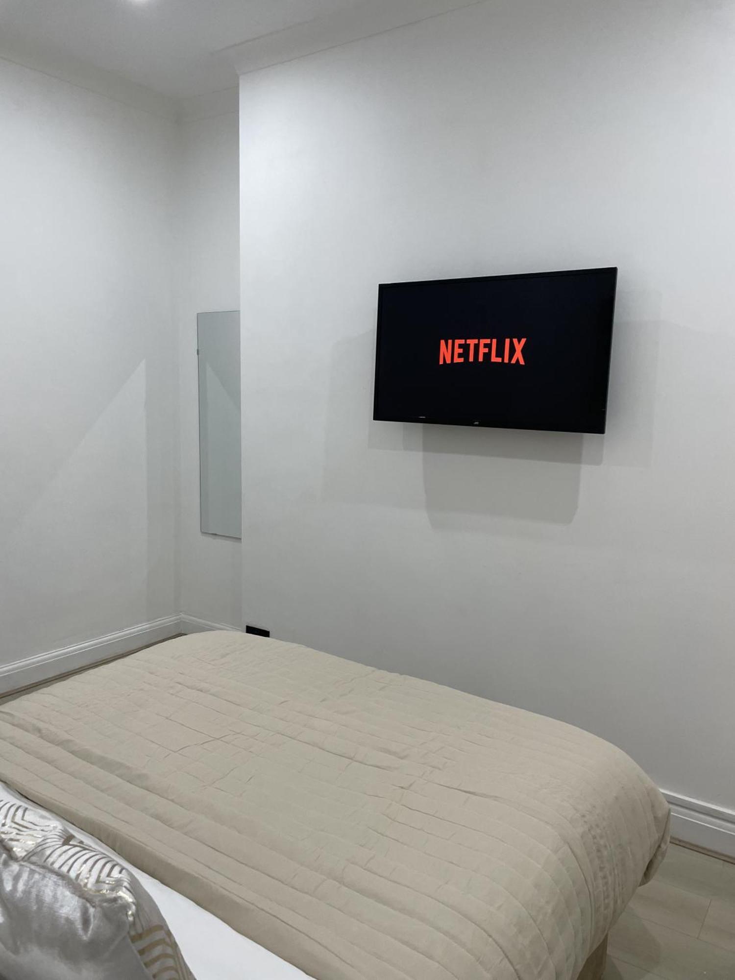 Appartement Stylish 2 Bed Luxury 10 Mins To Ldn *