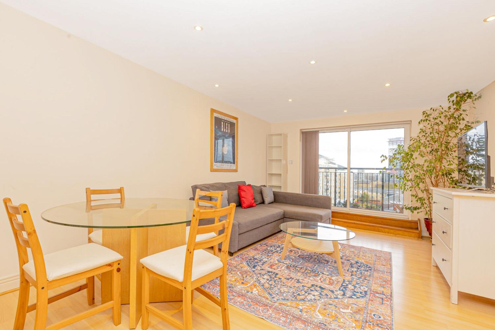 Lit 2br Flat With Balcony Near Canary Wharf, 1min Dlr Appartement Londres