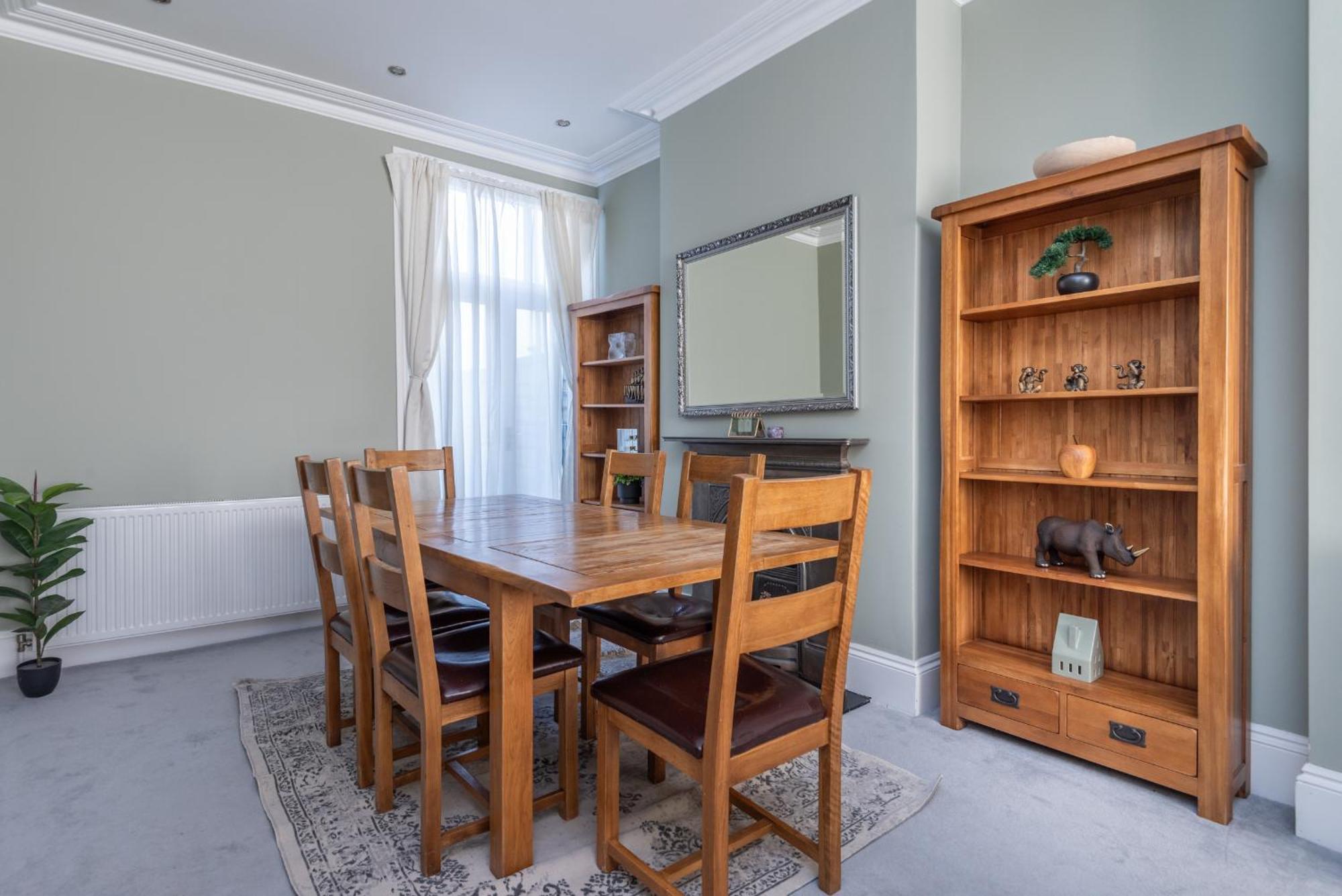 Lrg Stunning 4bd Crouchend House Сasa de vacaciones Londres