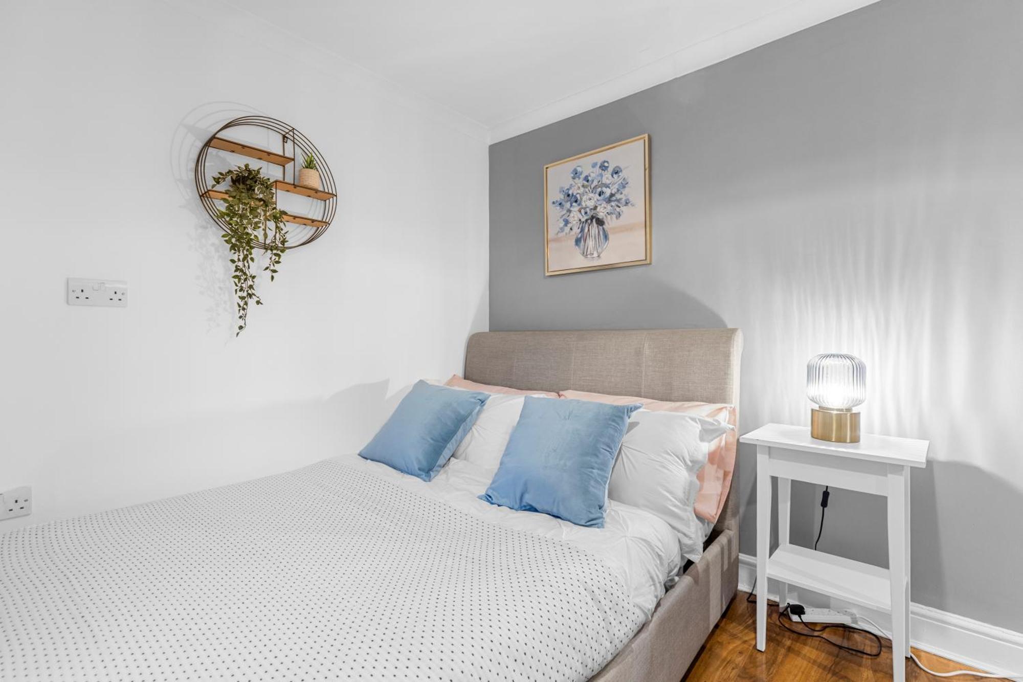 Appartement Stylish 3-bed Smart Tv & Views 5min To Tube Londres