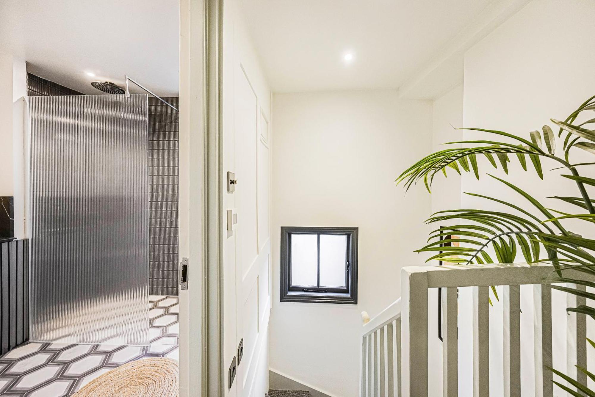 Stylish 2-bed Townhouse In Mayfair Londres