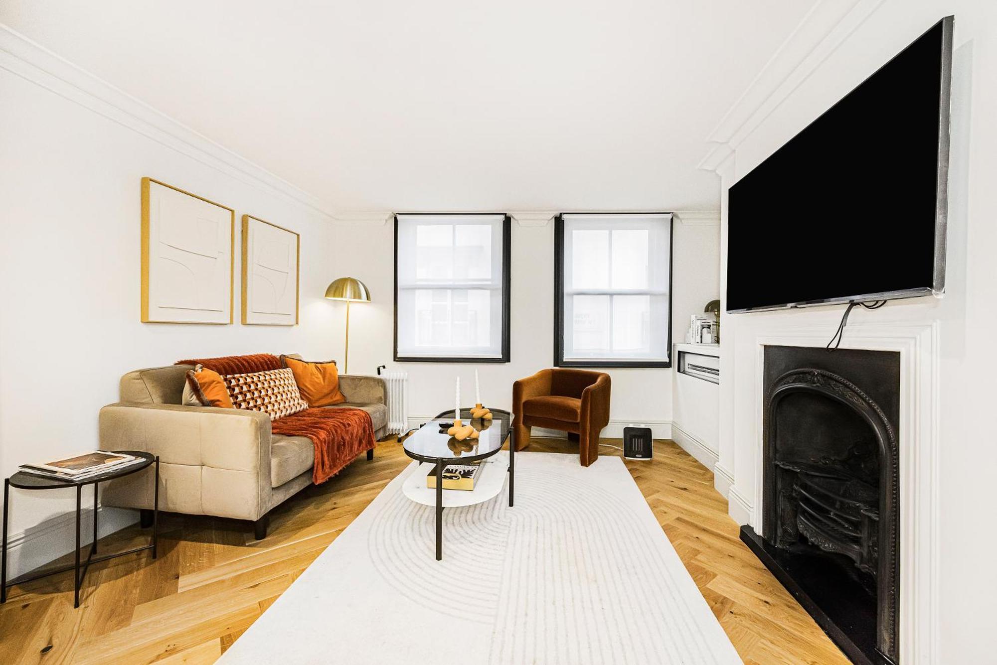 Stylish 2-bed Townhouse In Mayfair Londres