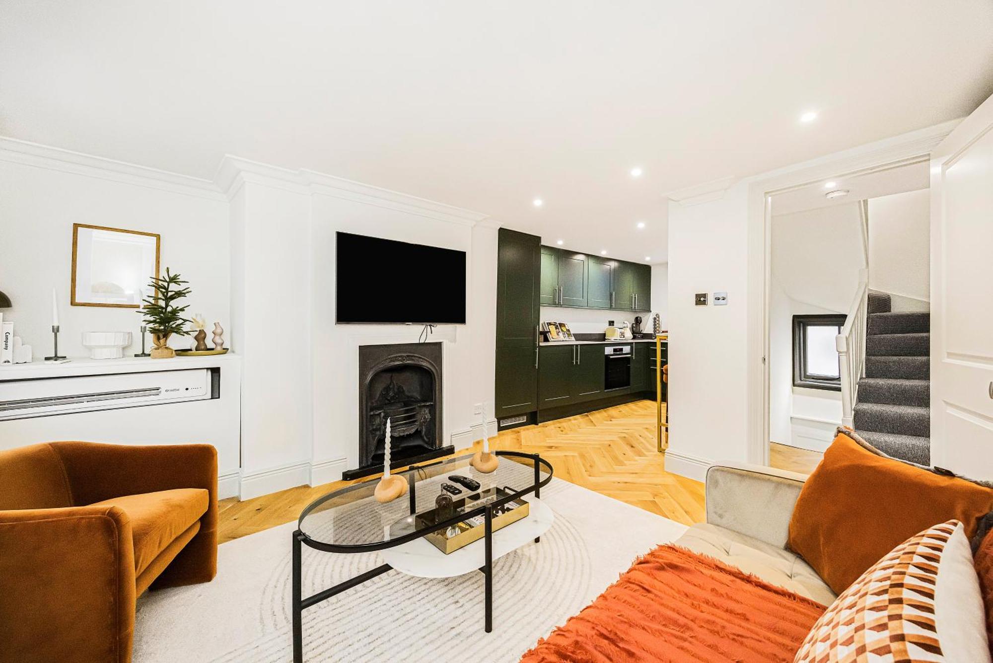 Stylish 2-bed Townhouse In Mayfair * Londres