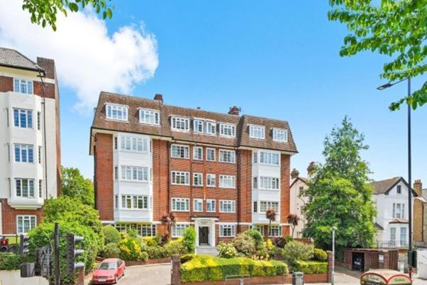 Stylish 1 Bedroom Flat Close To Fabulous Transport Links Appartement *