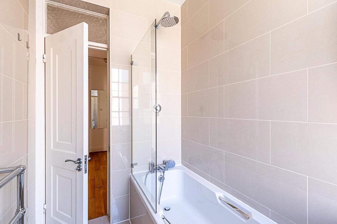 Modern 2 Bedroom Flat Near Queensway Appartement Londres