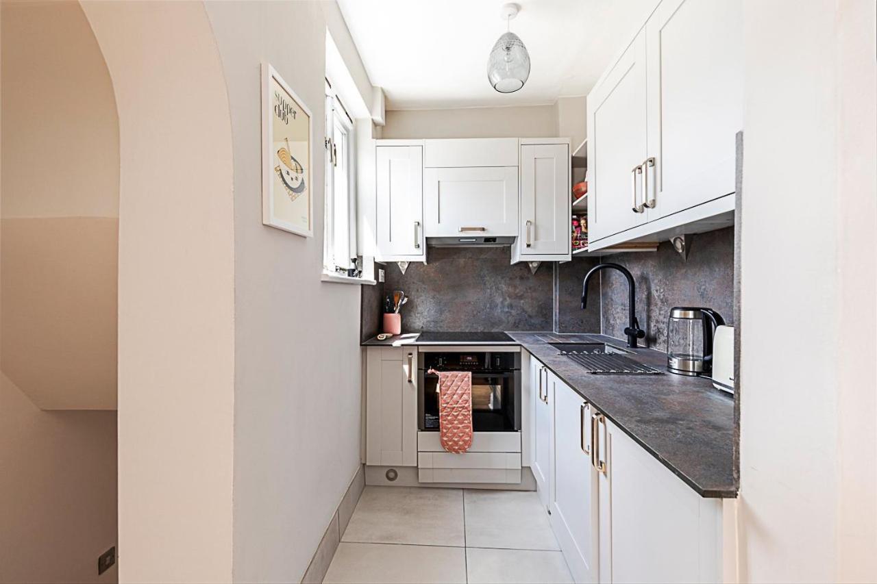 Modern Top-floor Victorian Charm In Kensington Apartamento *
