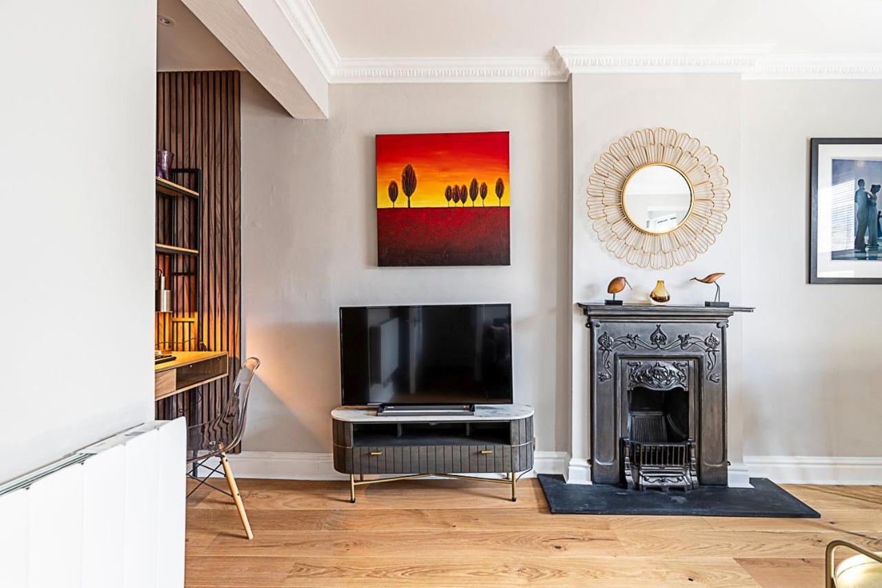 Apartamento Modern Top-floor Victorian Charm In Kensington Londres