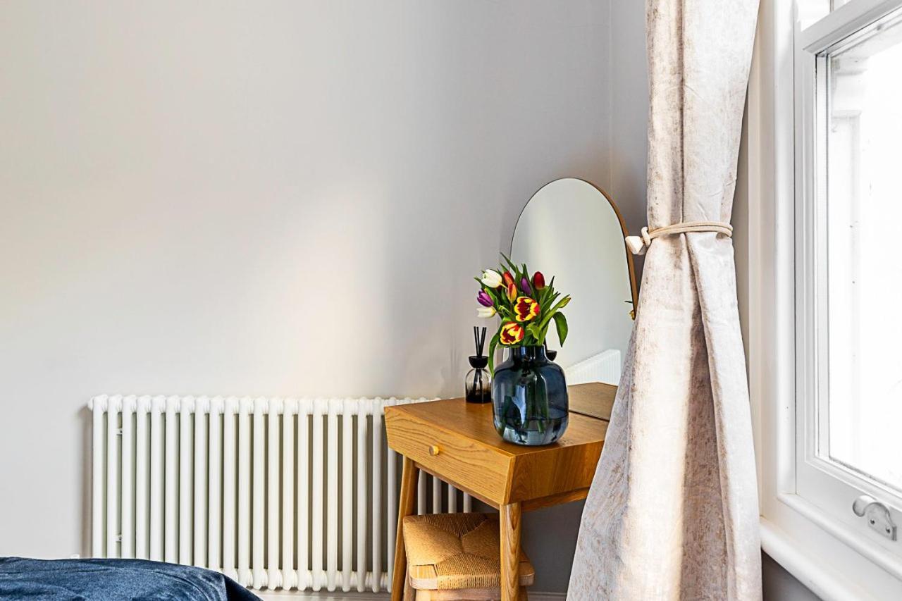 Lovely Bishops Park Flat Appartement Londres