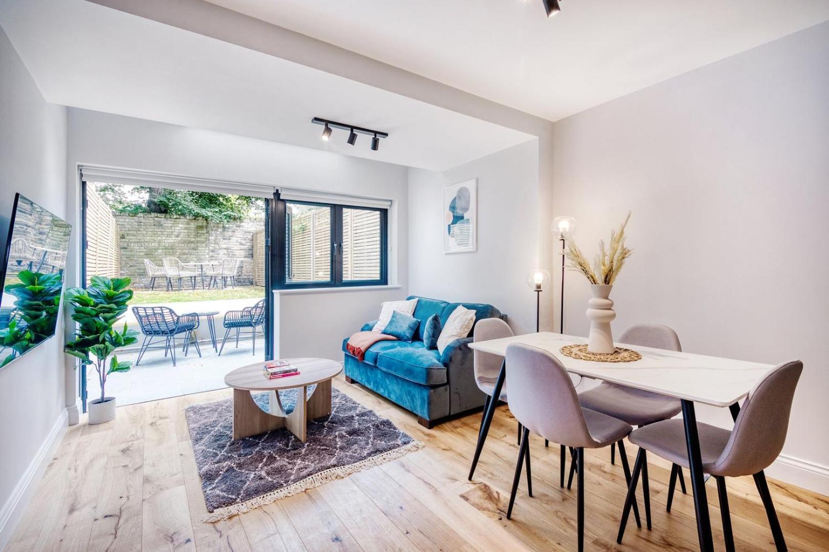 Apartment Coleherne Road Ii