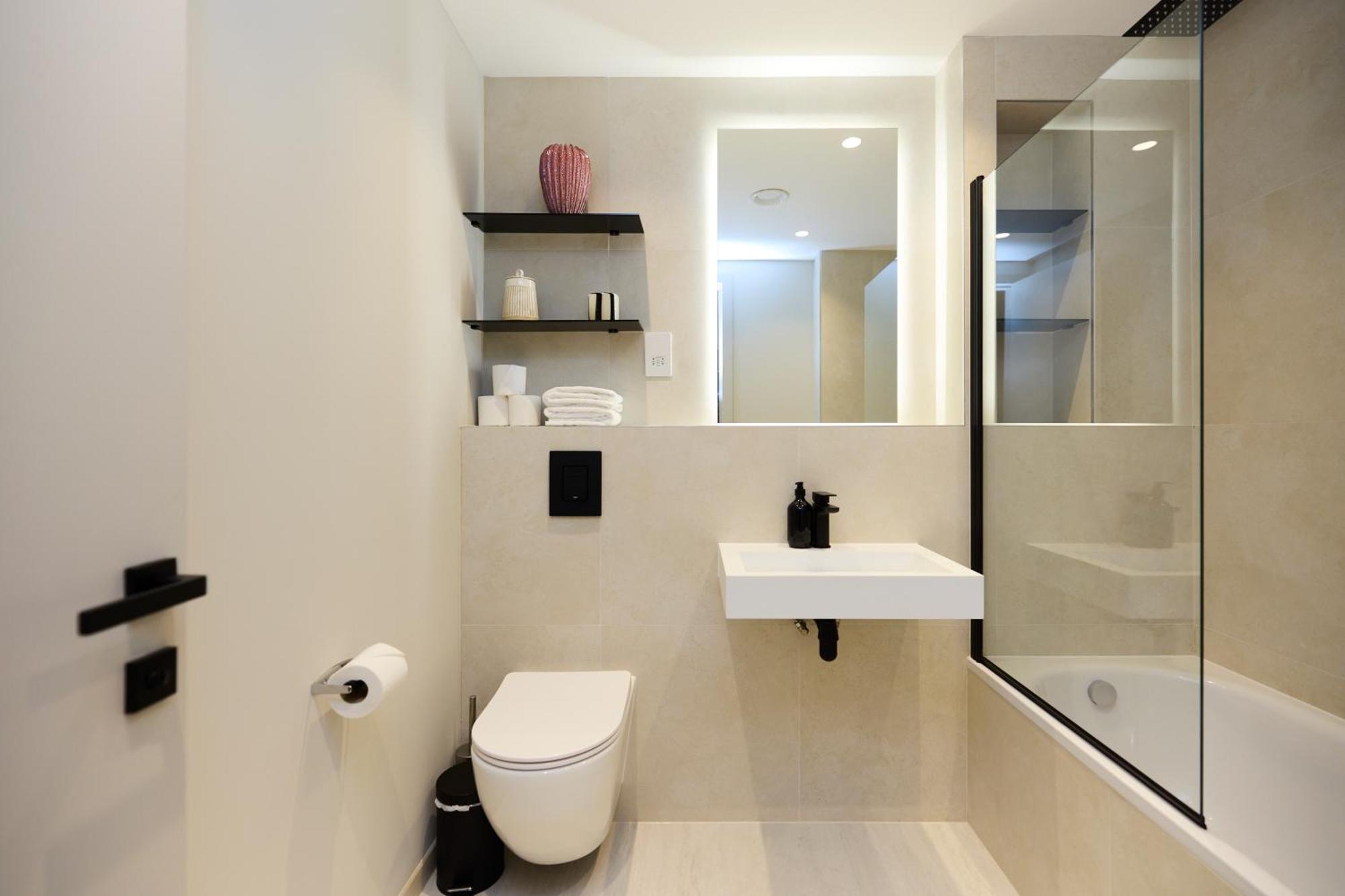 The Letchford Garden Mews - Elegant 2bdr House With Garden & Patio Londres