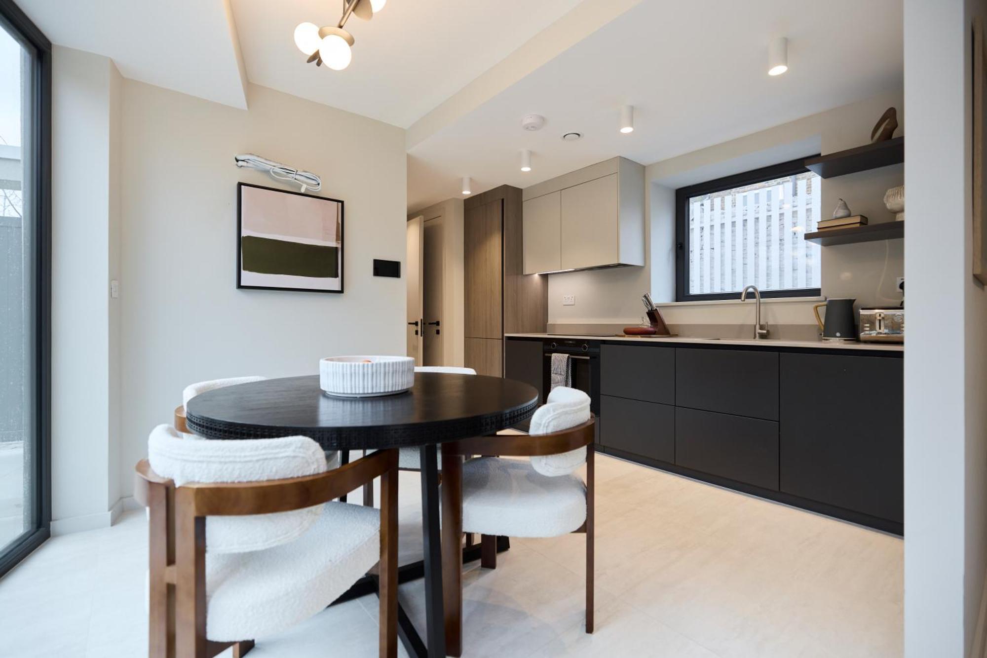 The Letchford Garden Mews - Elegant 2bdr House With Garden & Patio Appartement *