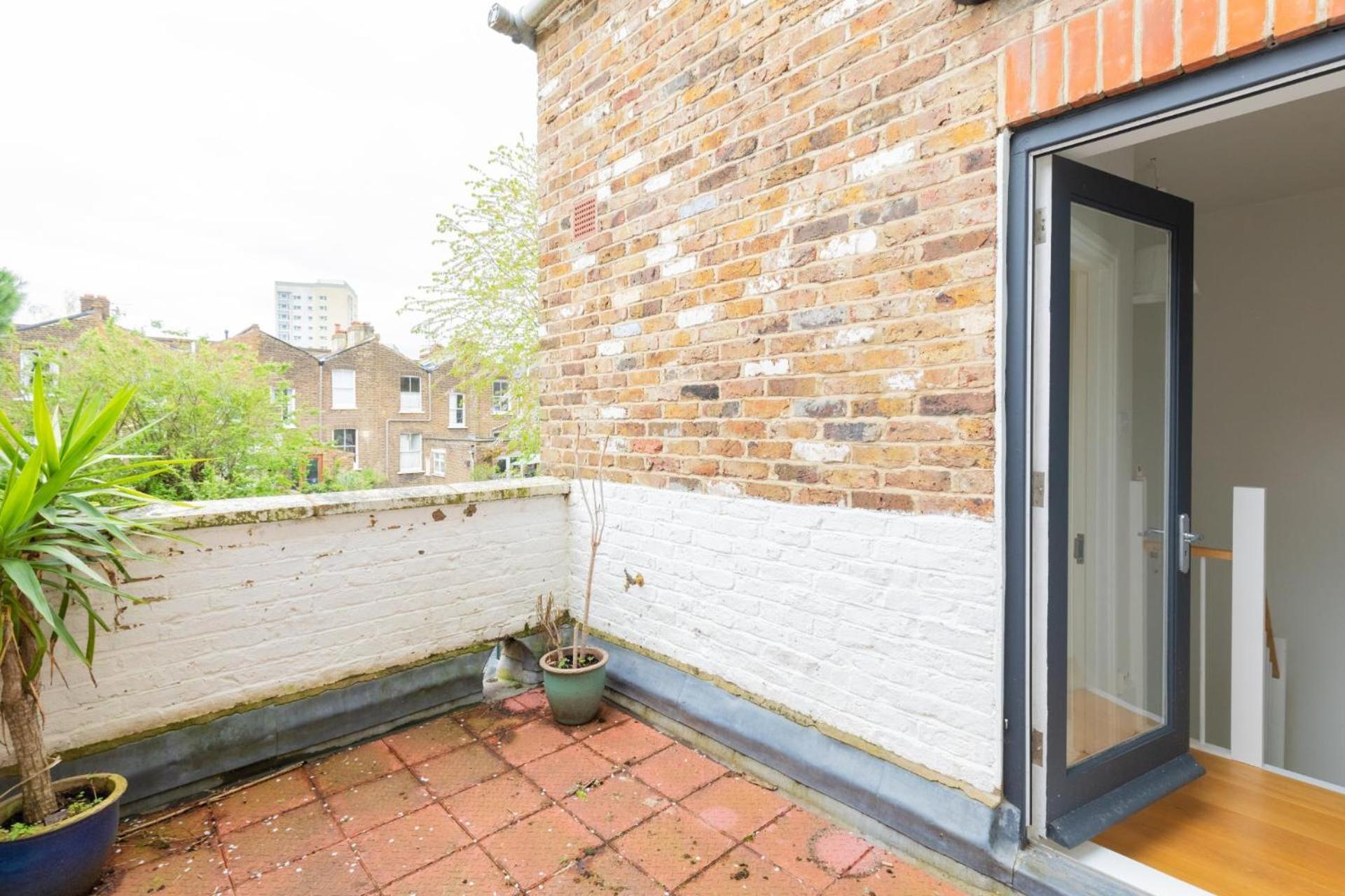 Spacious 2bd Flat By Regents Park & Camden Town! Apartment London