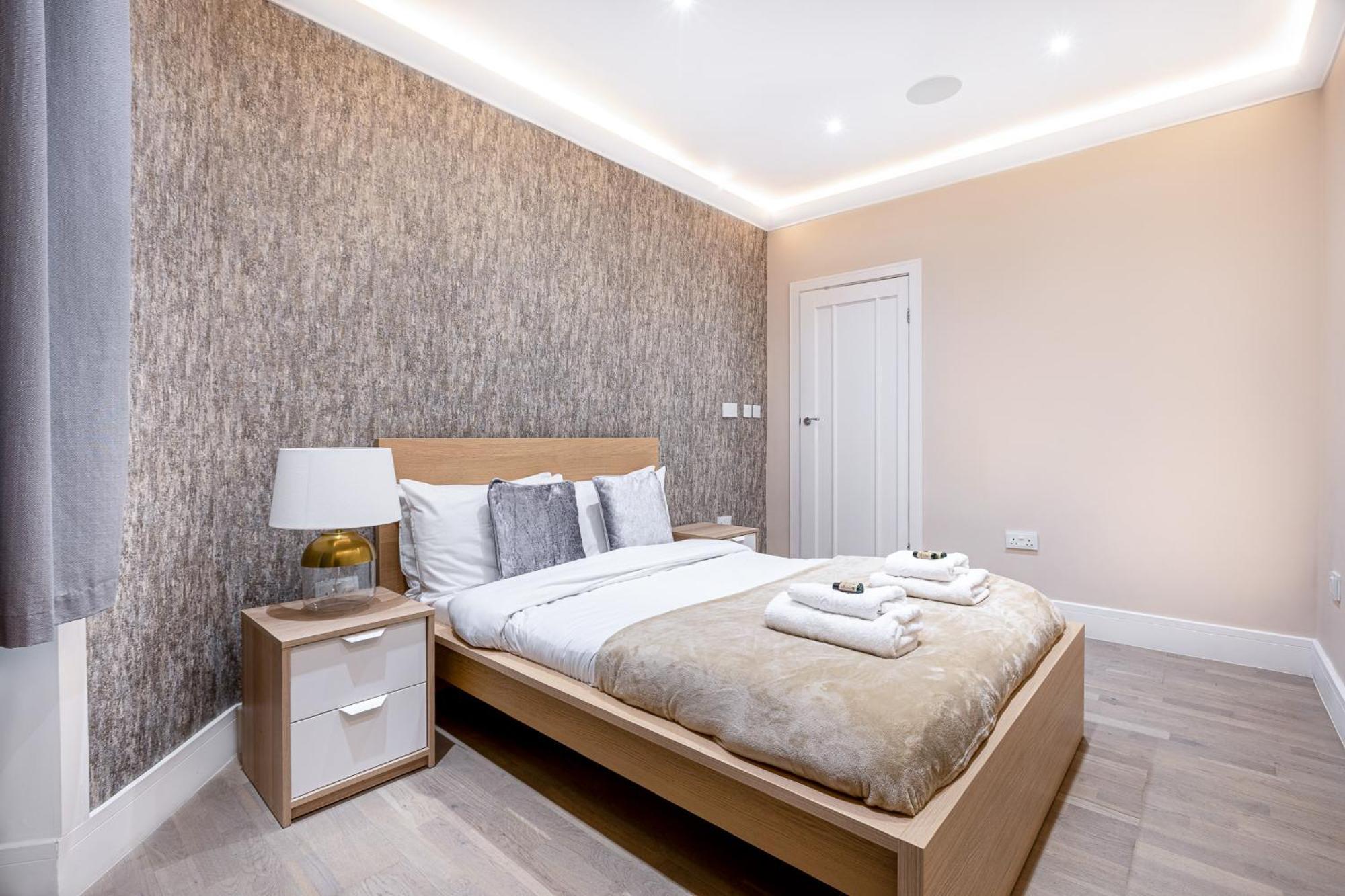 Modern 4 Bdr 3 Bth Minutes From Edgware Road Apartamento