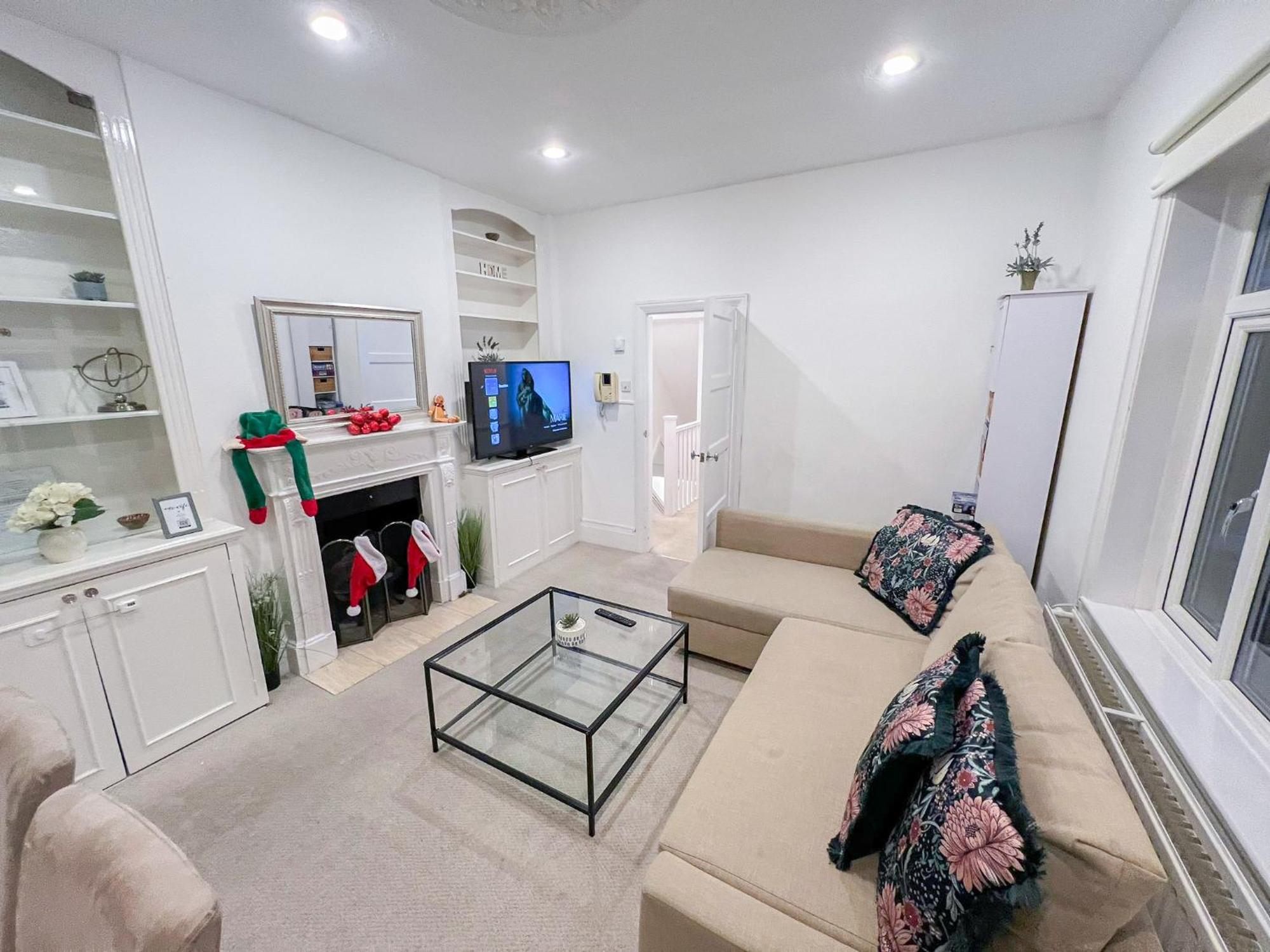 Lovely 3 Bedroom Maisonette With Private Roof Terrace In Hammersmith Apartamento Londres