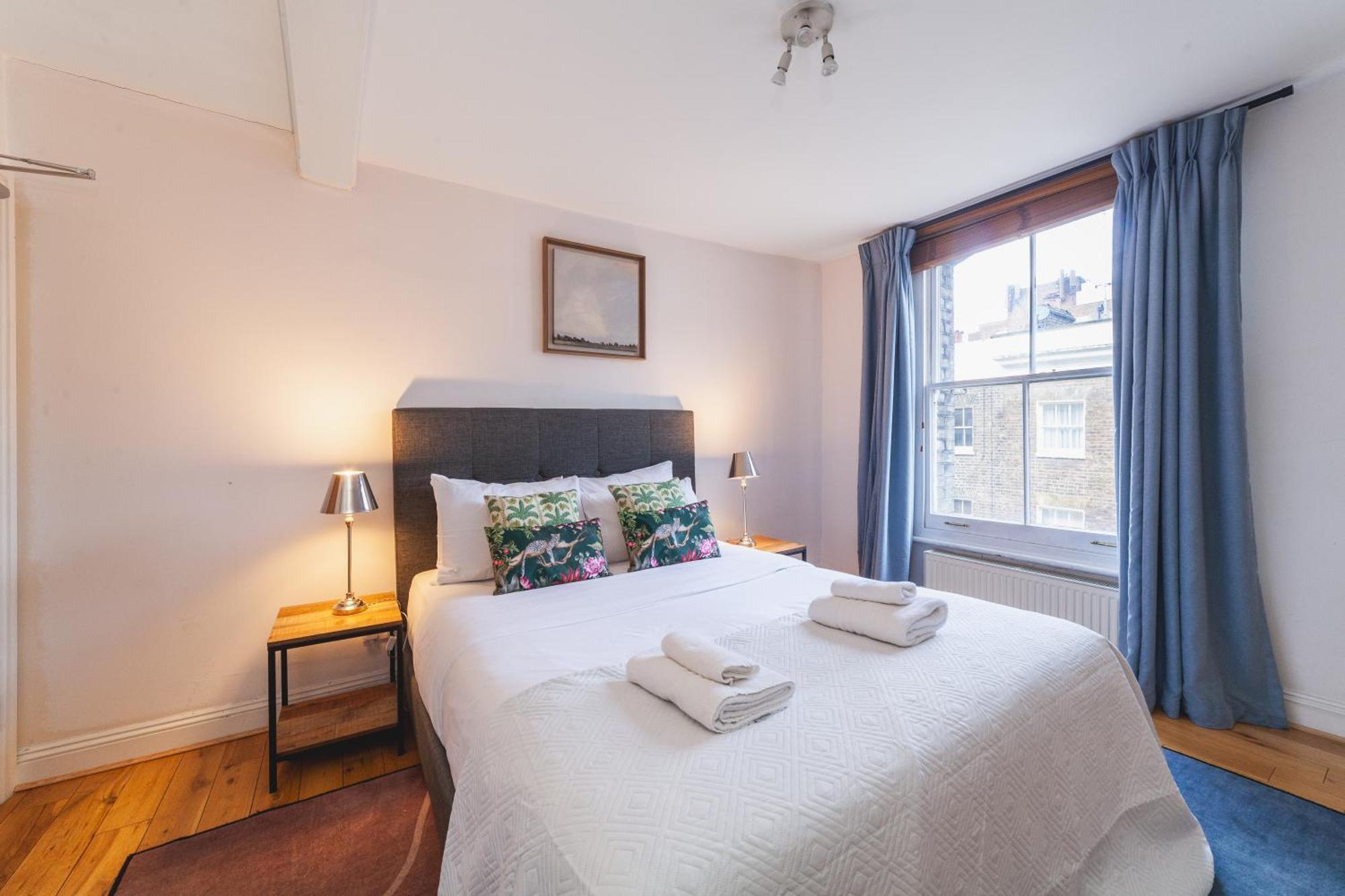 Hub Townhouse London