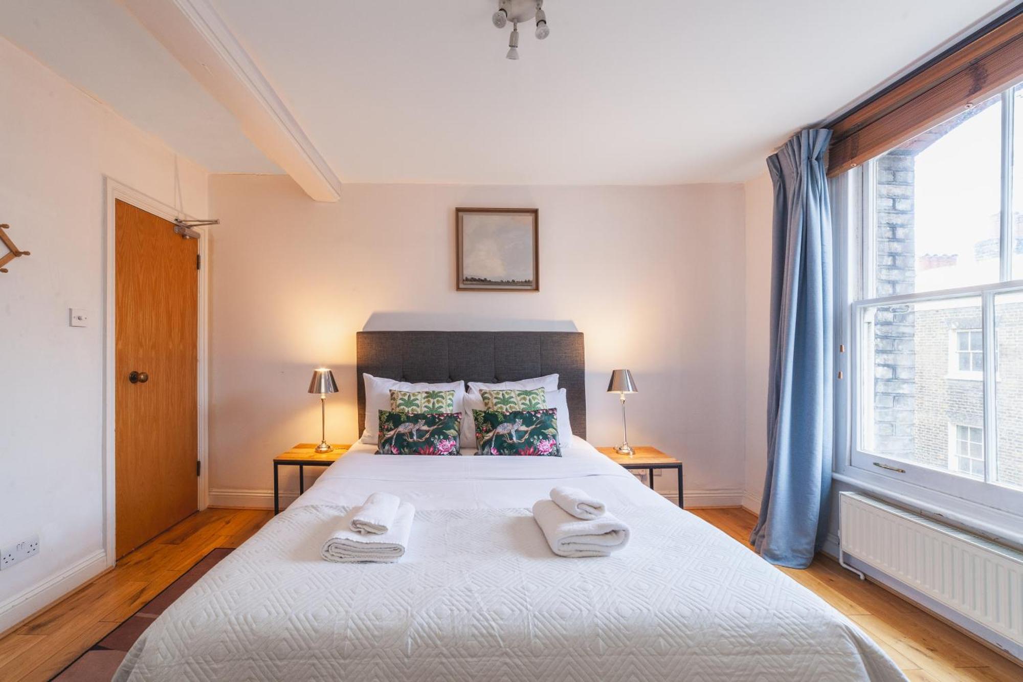 Hub Townhouse London