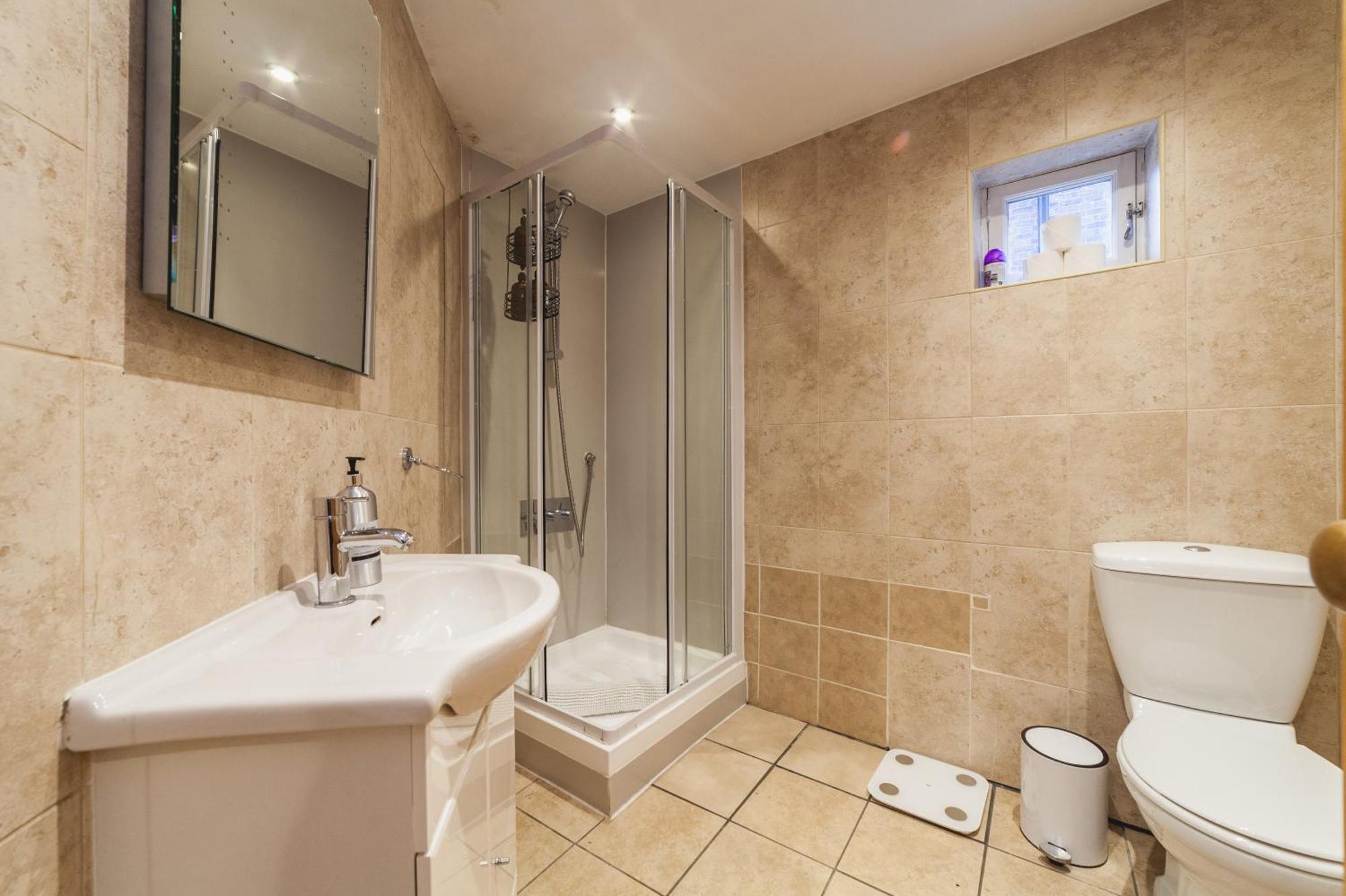Hub Townhouse * London